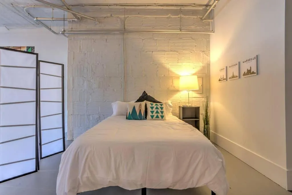 Ultra Chic Loft Walk To Citymu/Aquarium/Convncntr Saint Louis